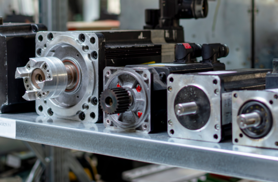 Naprawa i regeneracja silników elektrycznych – serwis ADEGIS