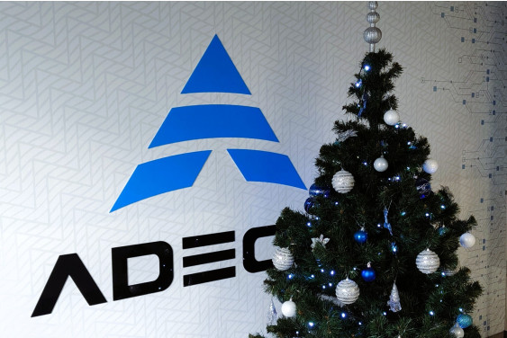 Holiday wishes and opening hours